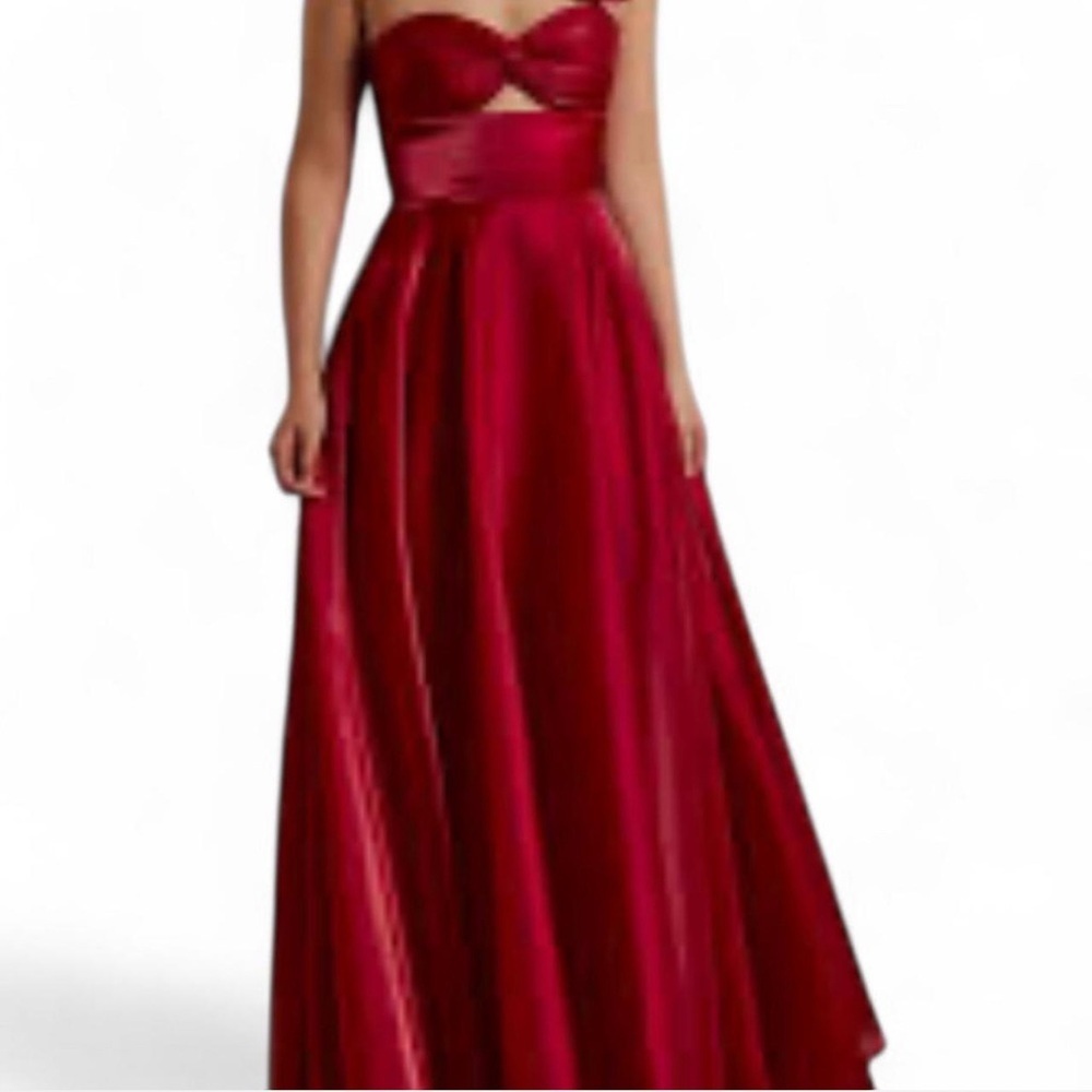 Jules&Cleo Elegant Strapless Red Evening Dress